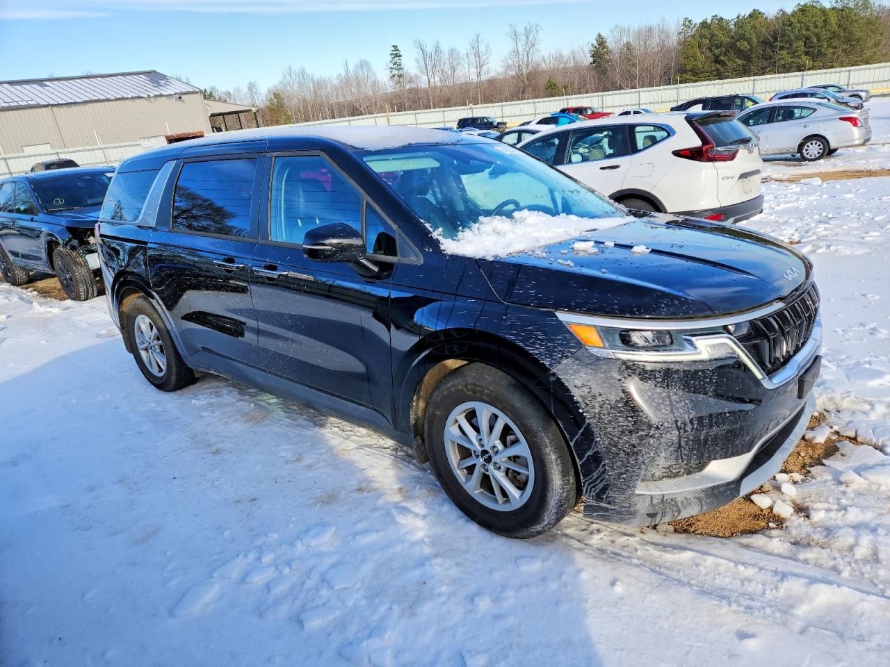 2022 KIA Carnival lx