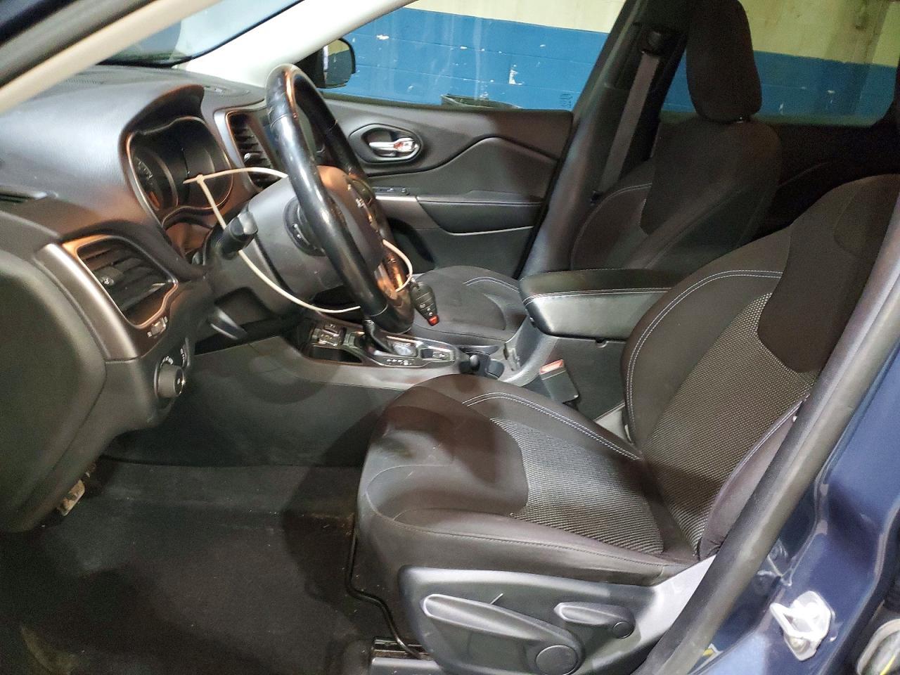 2019 Jeep Cherokee Latitude