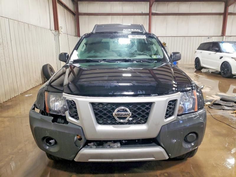 2013 Nissan Xterra x
