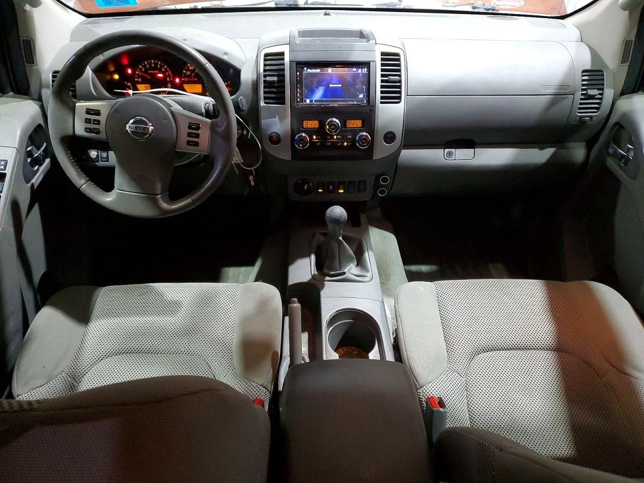 2016 Nissan Frontier S