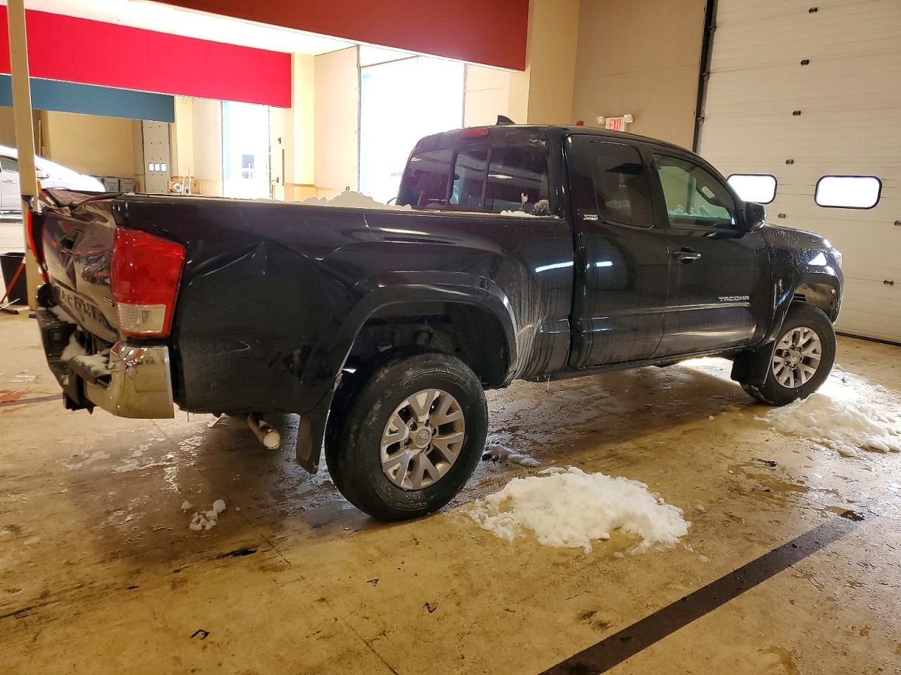 2017 Toyota Tacoma Access cab