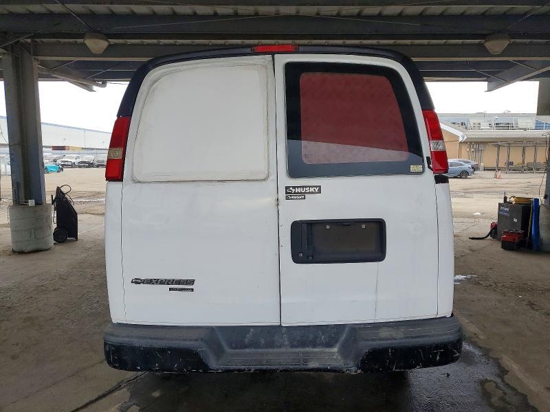 2015 Chevrolet Express G2500