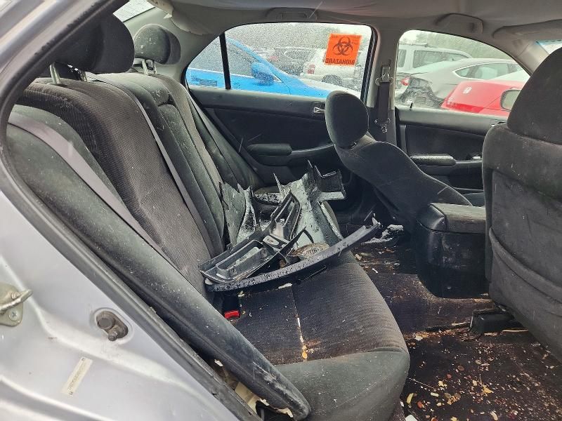 2004 Honda Accord lx