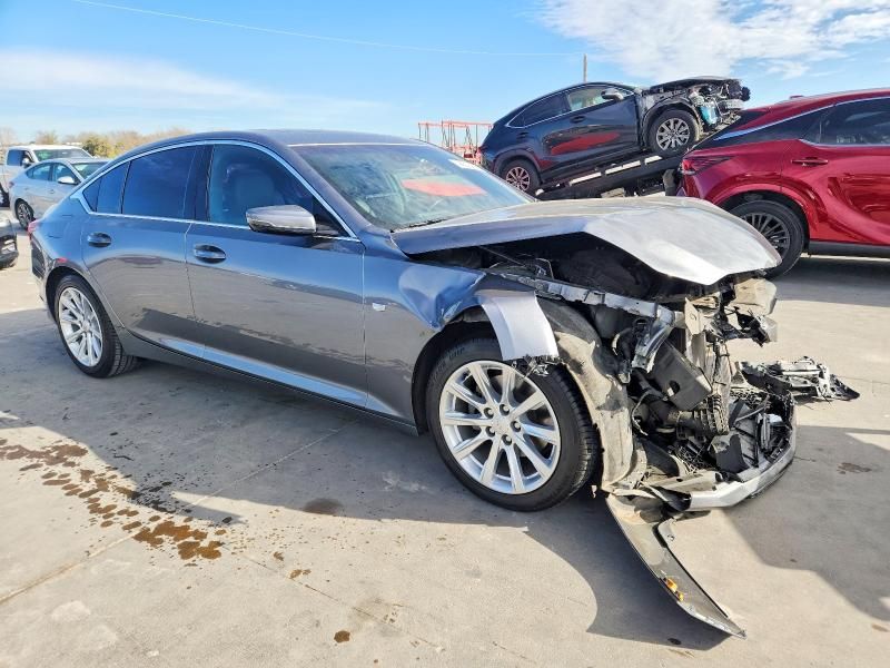 2022 Cadillac CT5 Luxury