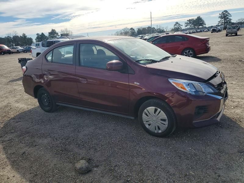 2024 Mitsubishi Mirage G4 es