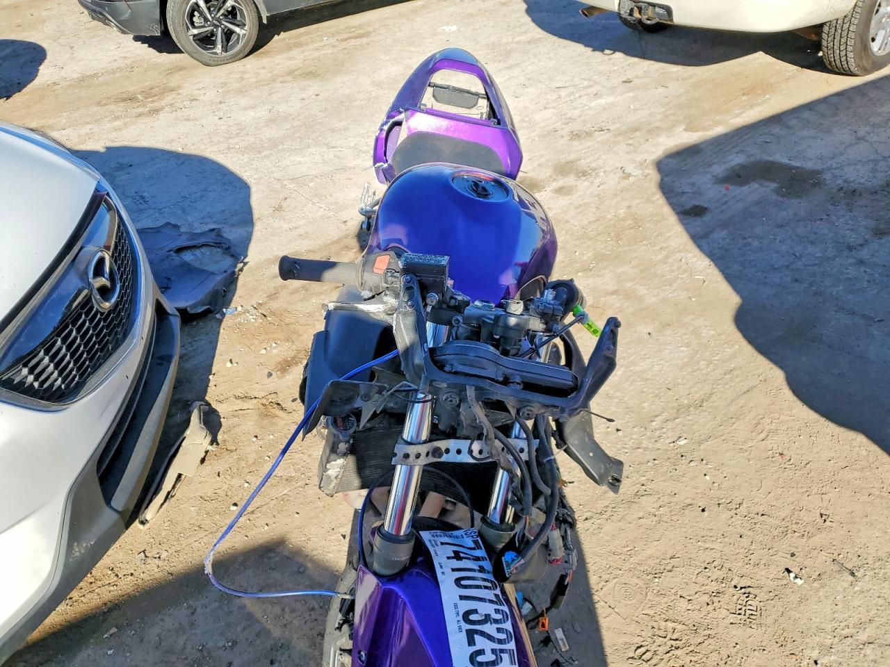 2002 Honda CBR600 F4