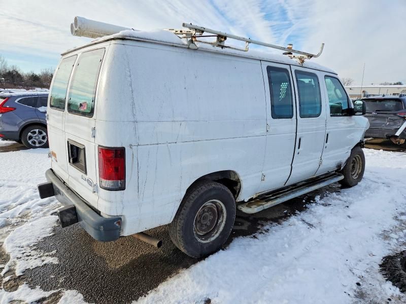 2013 Ford Econoline E250 van