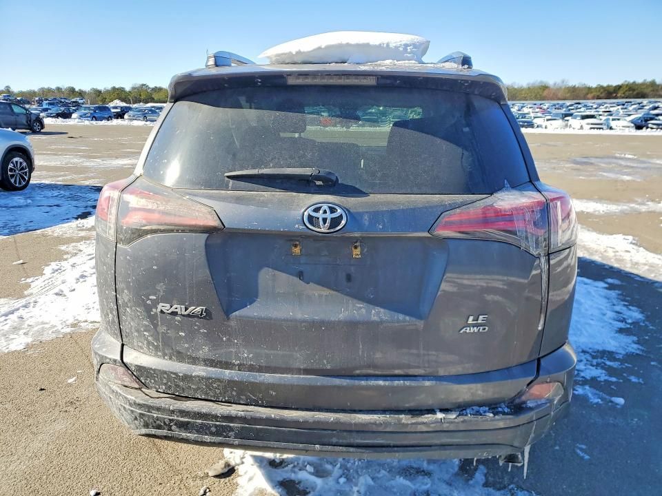 2018 Toyota Rav4 le