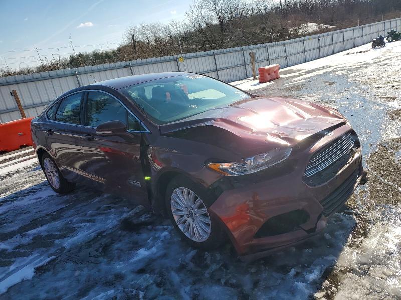 2016 Ford Fusion se Phev