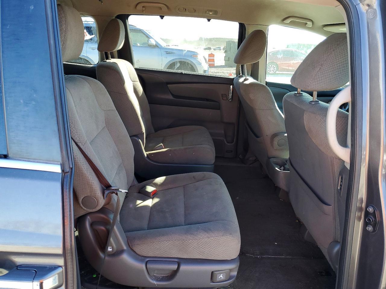 2016 Honda Odyssey se
