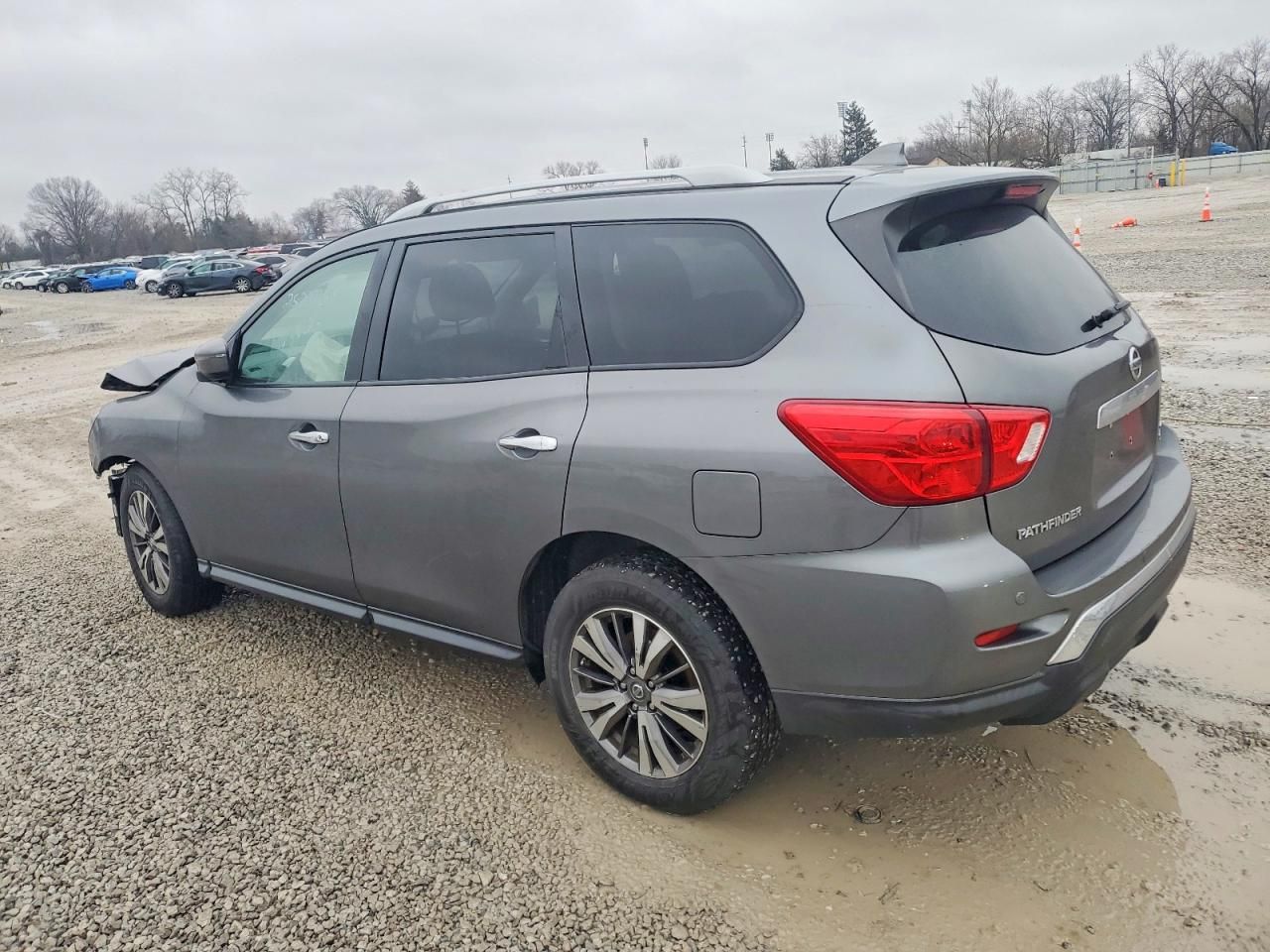2019 Nissan Pathfinder s