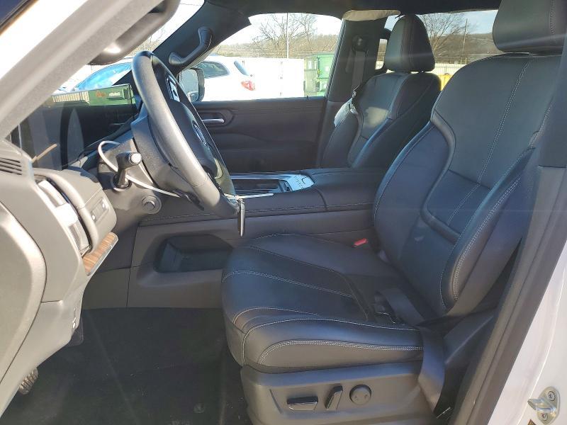 2025 Nissan Armada sl