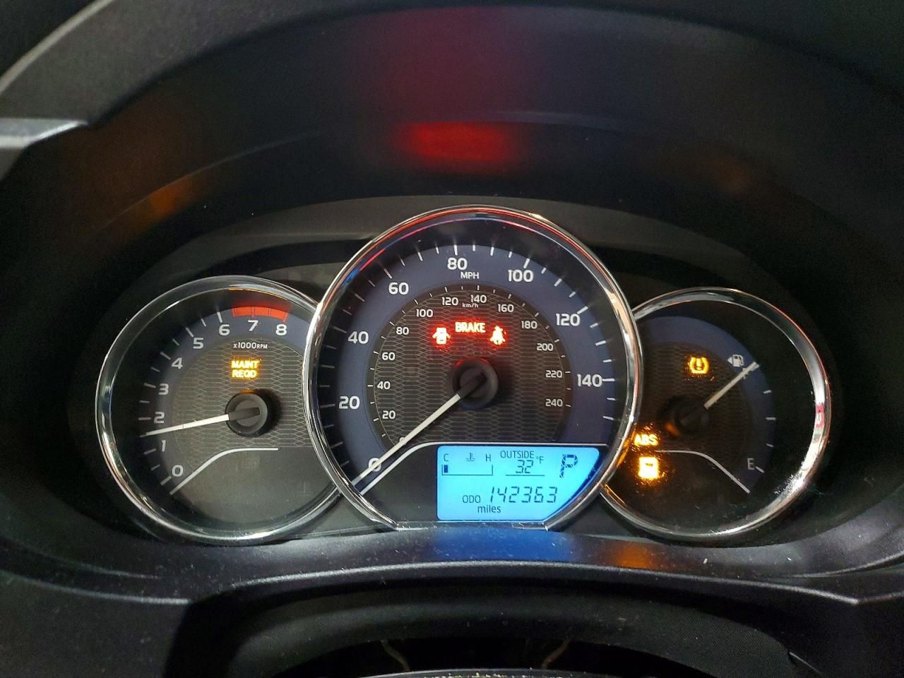 2014 Toyota Corolla l