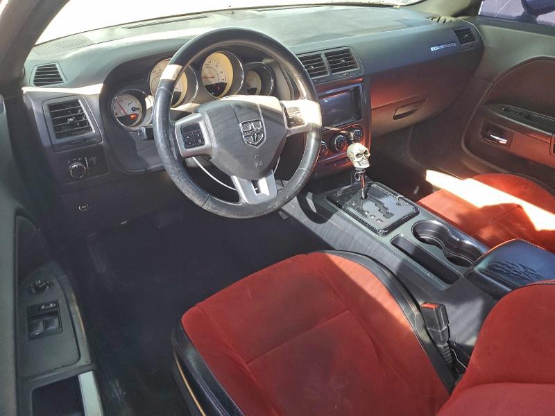 2013 Dodge Challenger sxt