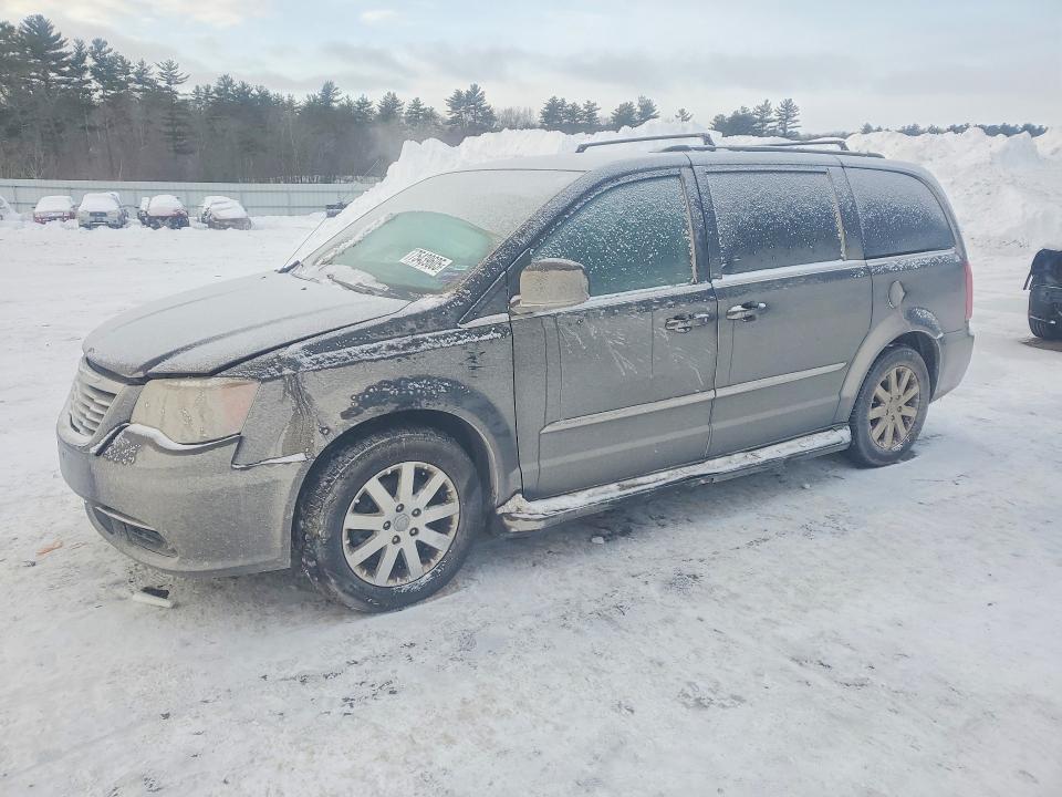 2015 Chrysler Town & Country Touring