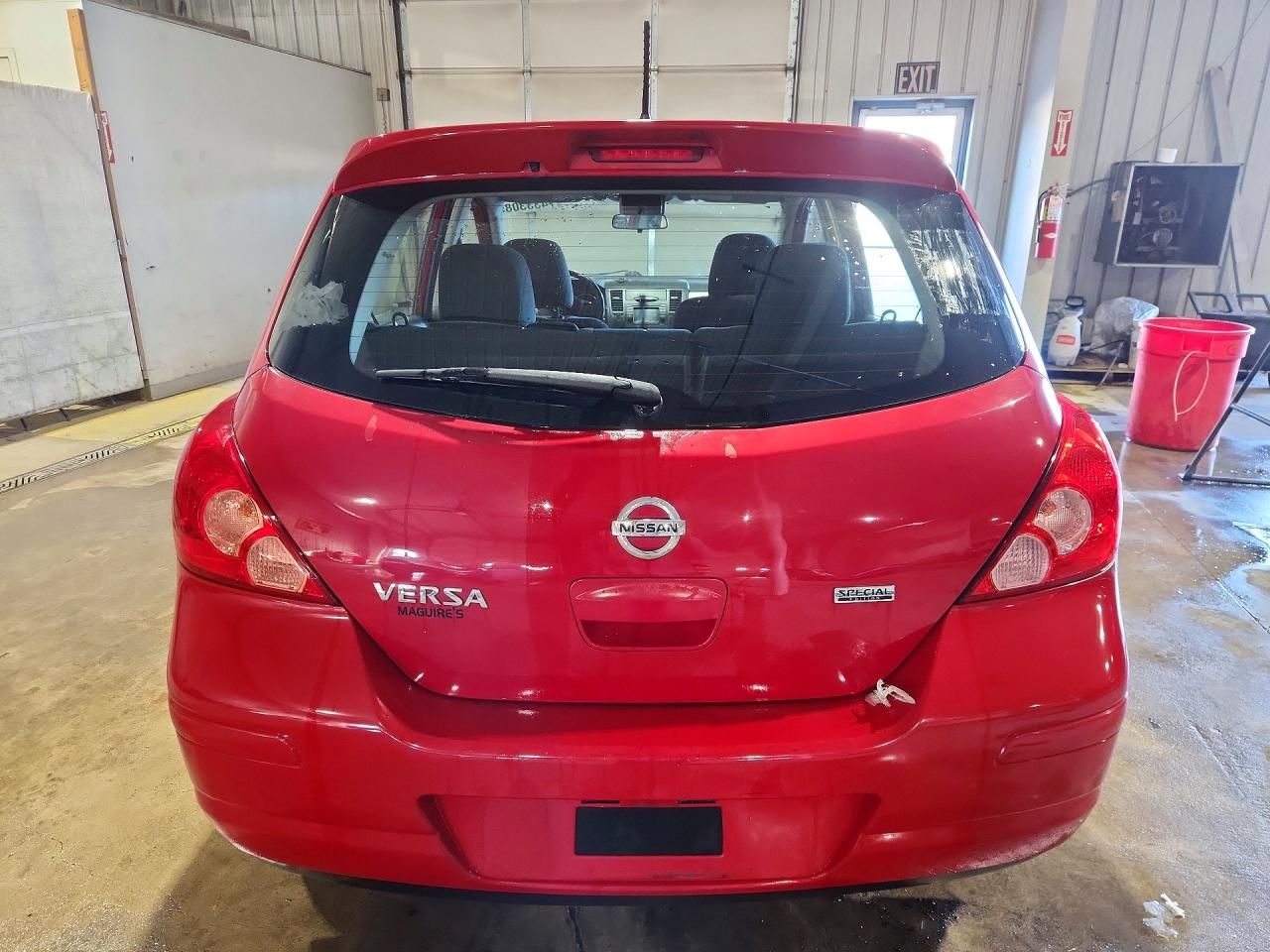 2012 Nissan Versa s