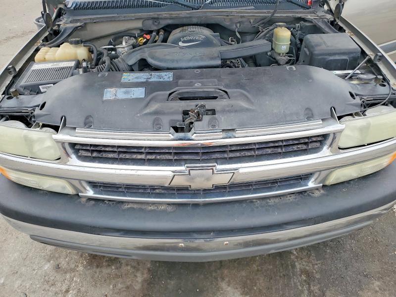 2002 Chevrolet Suburban C1500