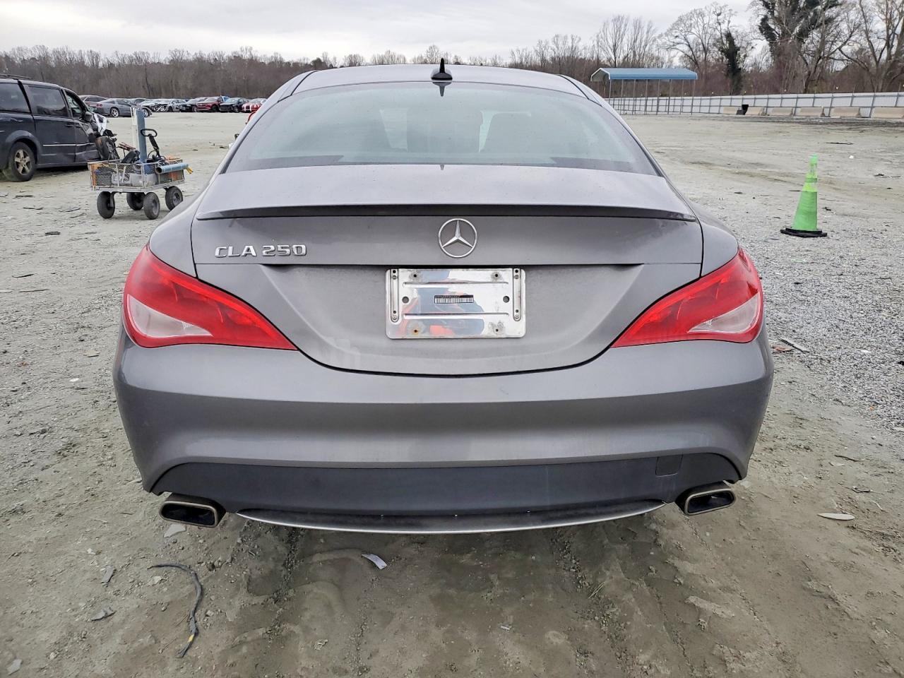 2016 Mercedes-Benz Cla 250