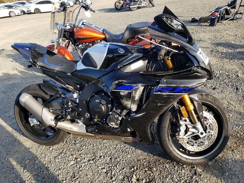 2024 Yamaha YZFR1M C