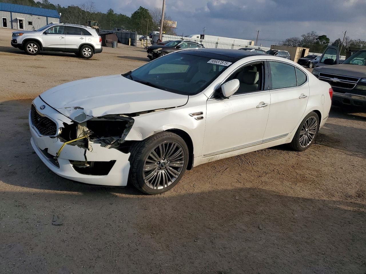 2016 KIA Cadenza Luxury