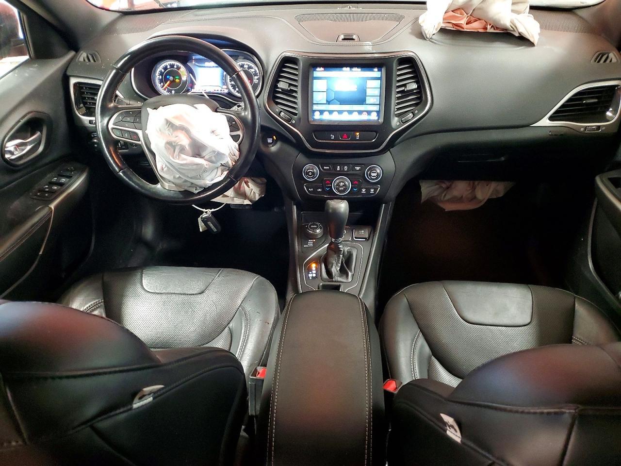 2021 Jeep Cherokee Latitude lux