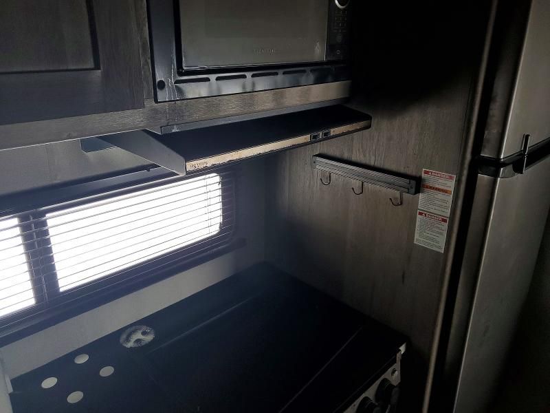 2021 Springdale/ Sprinter Travel Trailer