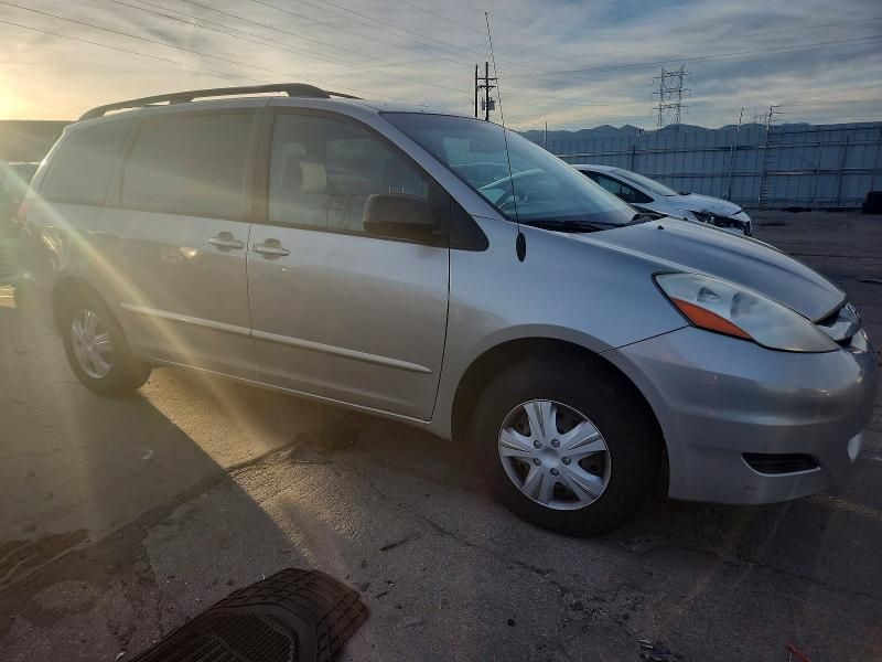 2006 Toyota Sienna ce