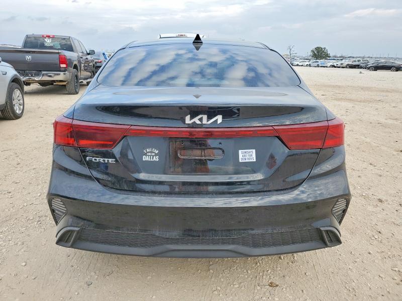 2024 KIA Forte lx