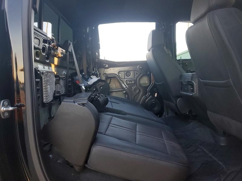 2025 Chevrolet Silverado K1500 High Country