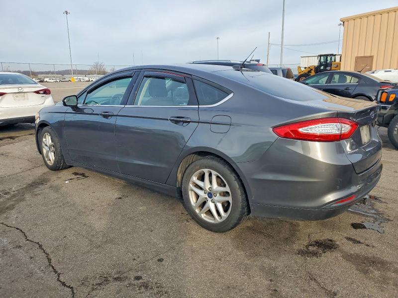2016 Ford Fusion se