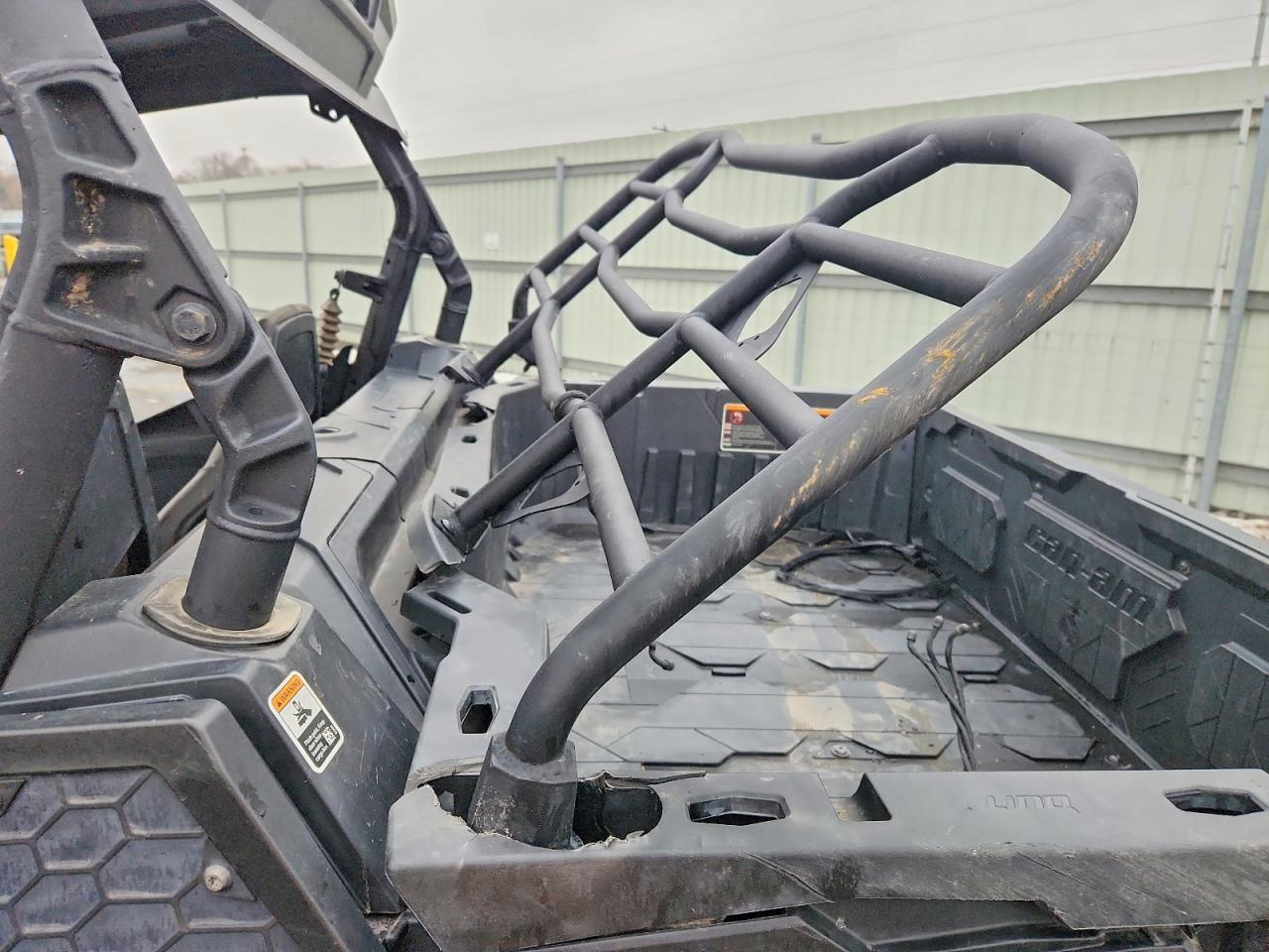 2021 Can-Am Commander-utility Vehicle