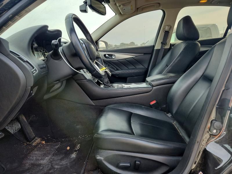 2021 Infiniti Q50 Luxe