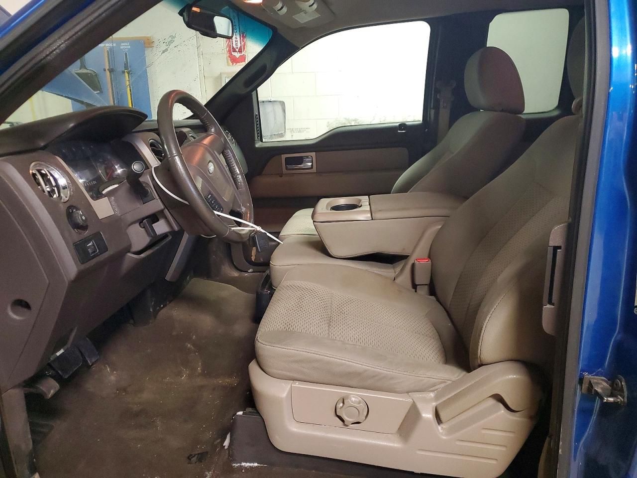 2009 Ford F150 Super cab