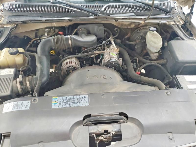 2004 Chevrolet Silverado C1500