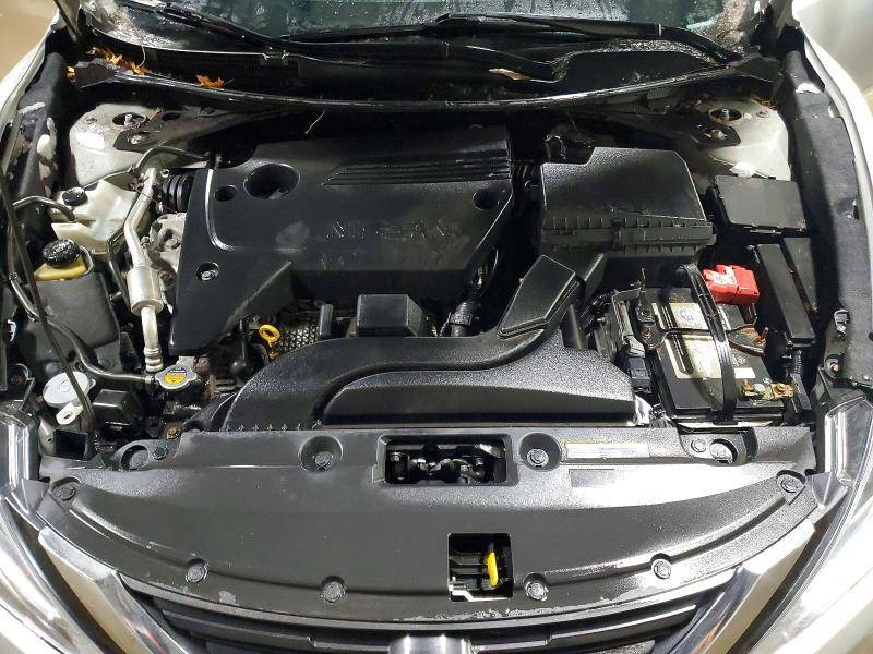 2018 Niss Altima 2.5 sv