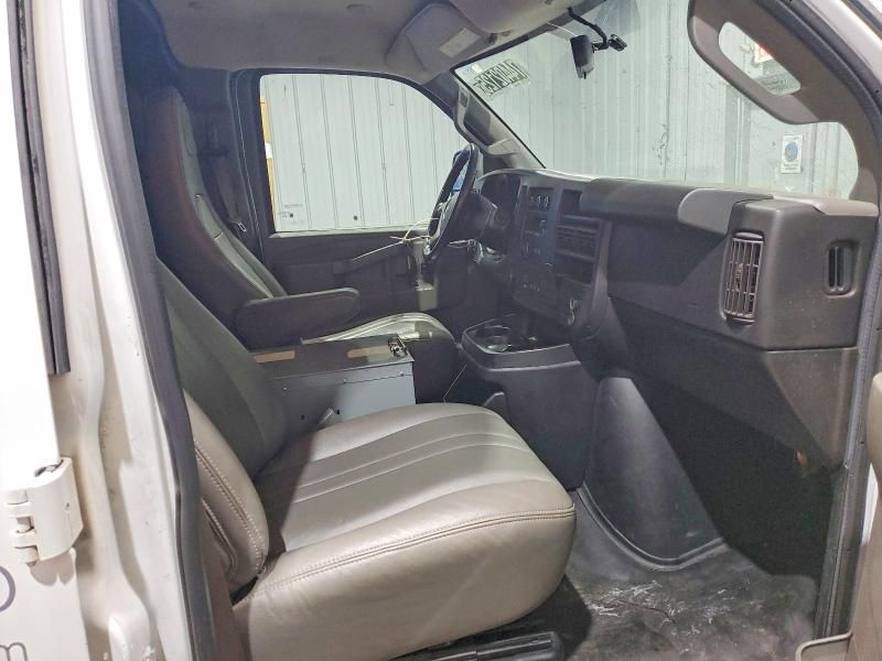 2018 Chevrolet Express G2500