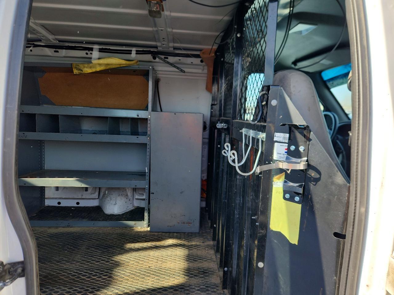 2000 Ford Econoline E350 Super Duty Van