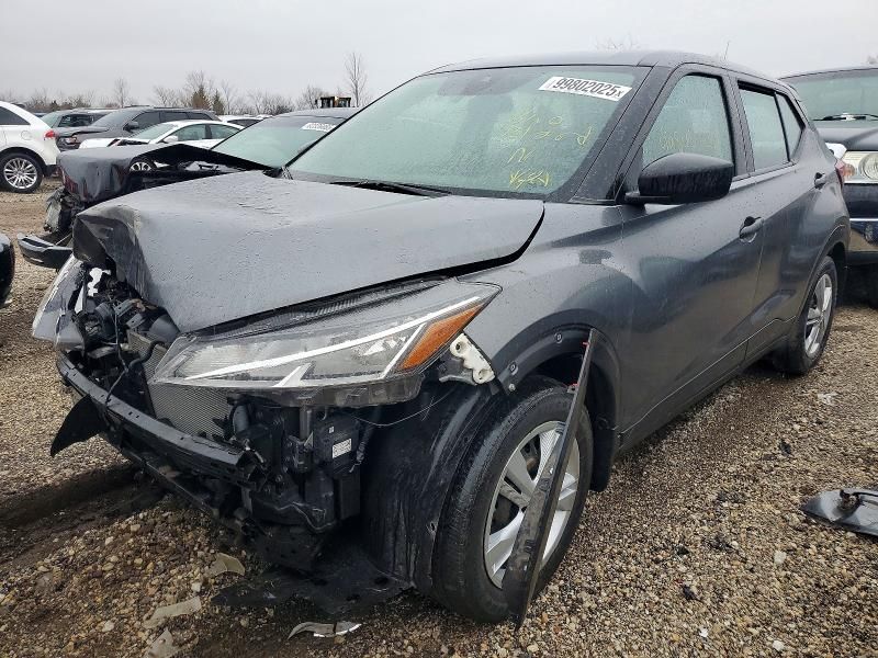 2022 Nissan Kicks s