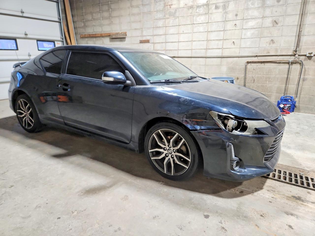 2016 Scion TC