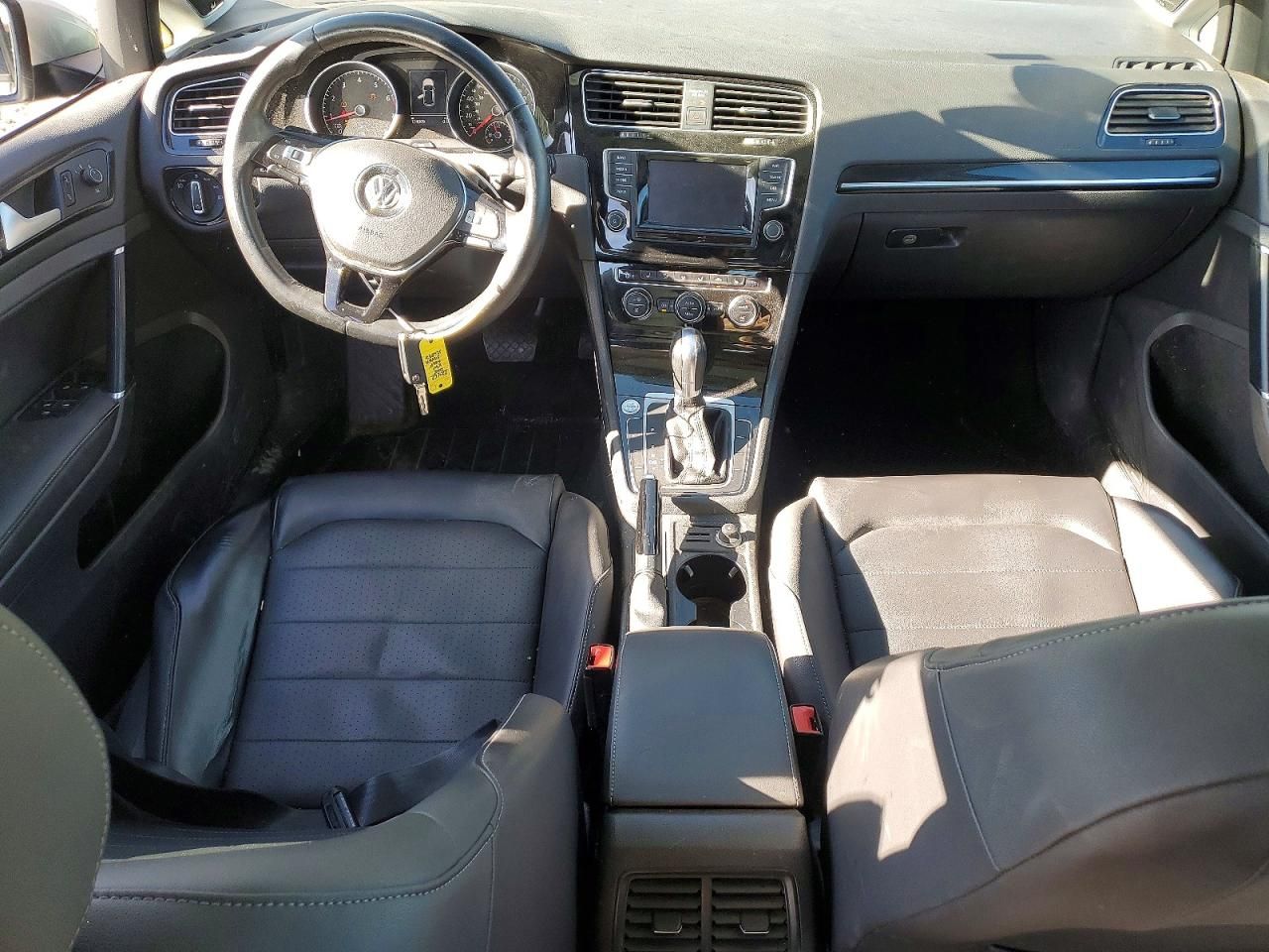 2015 Volkswagen Golf