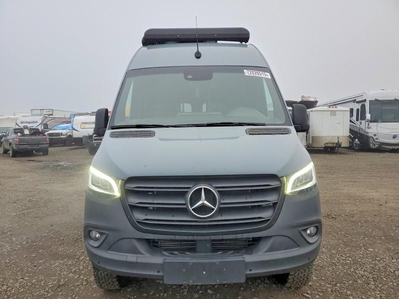 2021 Mercedes-Benz Sprinter 2500