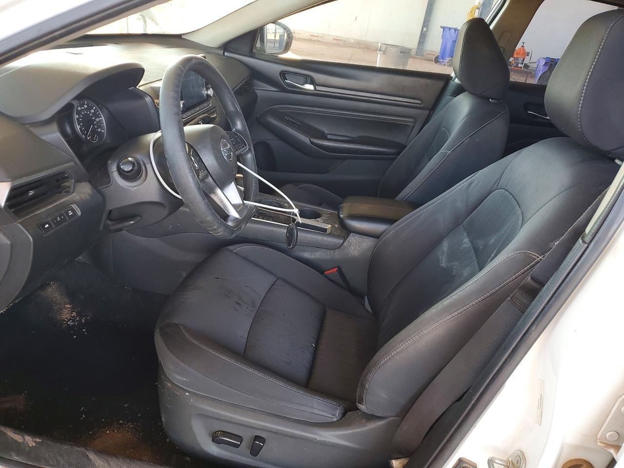 2020 Nissan Altima s