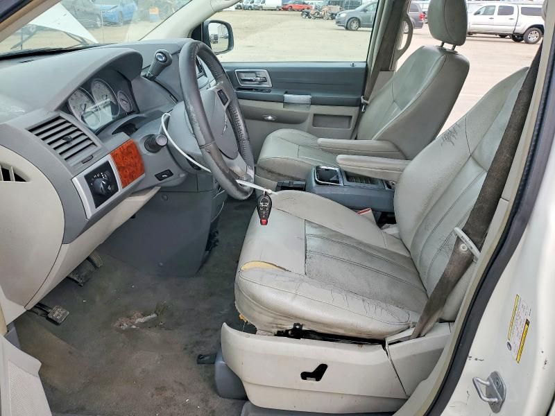 2008 Chrysler Town & Country Touring
