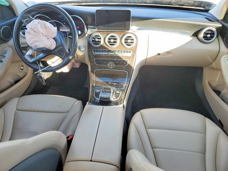 2015 Mercedes-Benz C300