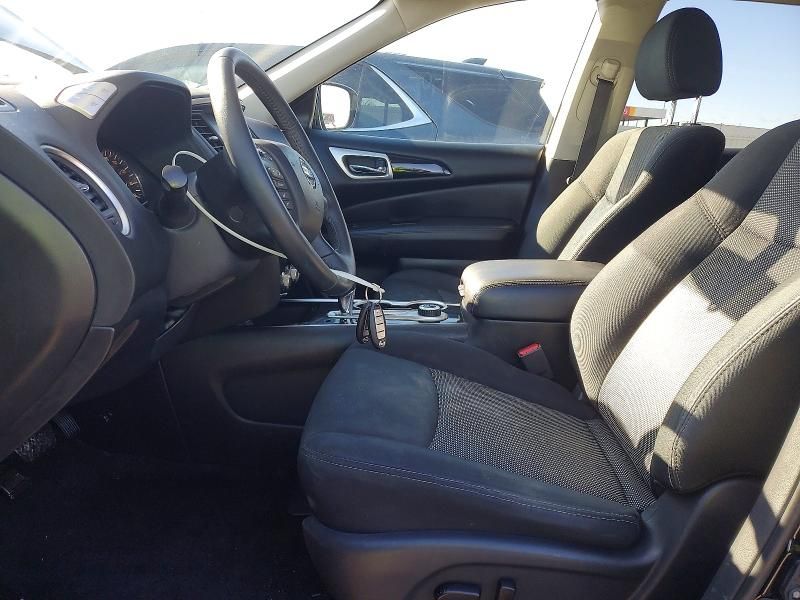 2018 Nissan Pathfinder s