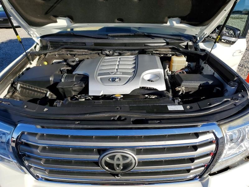 2014 Toyota Land Cruiser