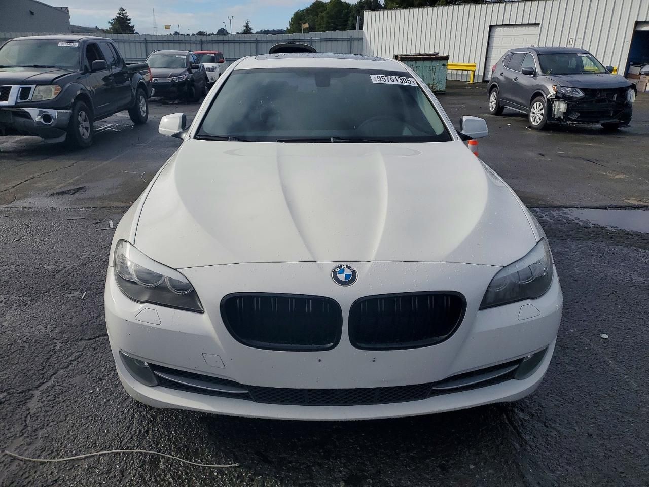 2013 BMW 528 i