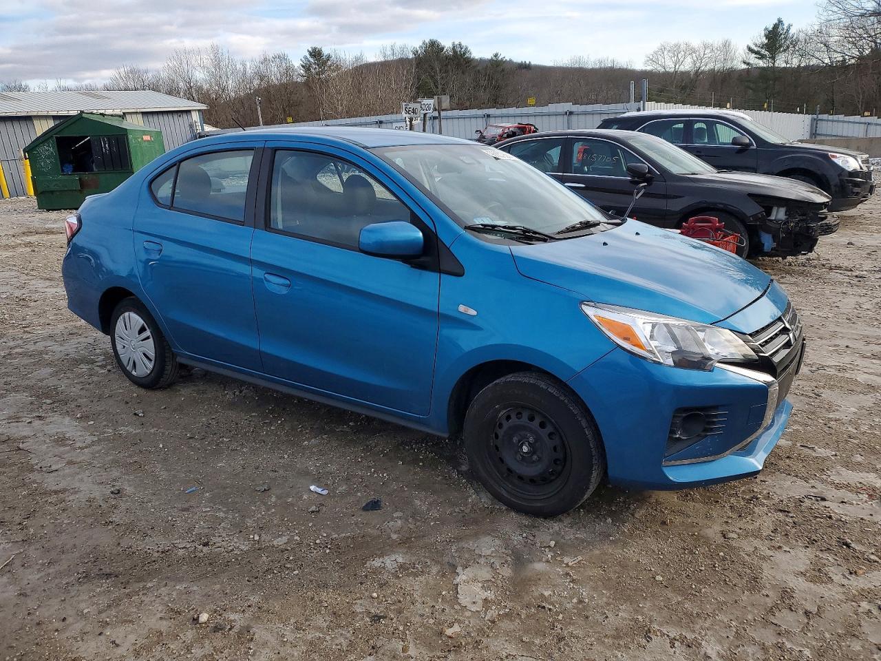 2022 Mitsubishi Mirage G4 es