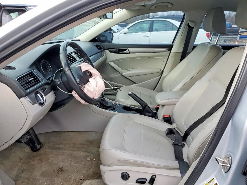 2015 Volkswagen Passat s