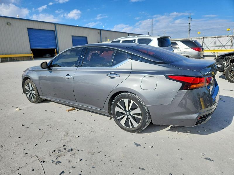 2019 Nissan Altima sl